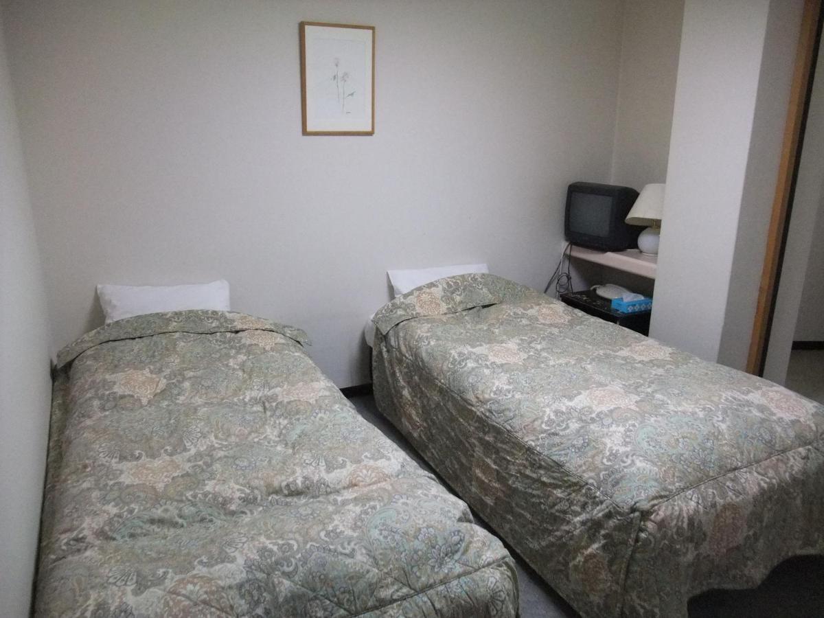 Hotel Madam Mirei Iiyama Екстериор снимка